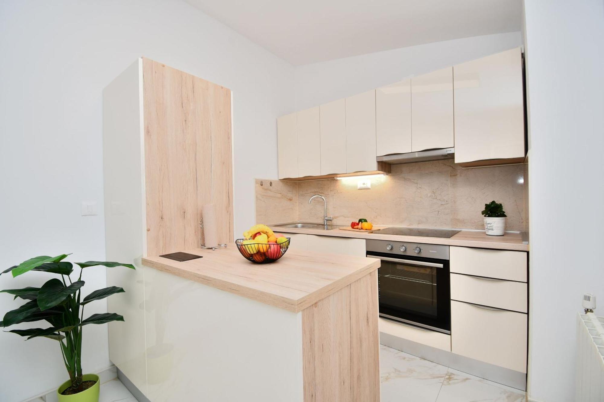 Apartments Ester フンタナ エクステリア 写真